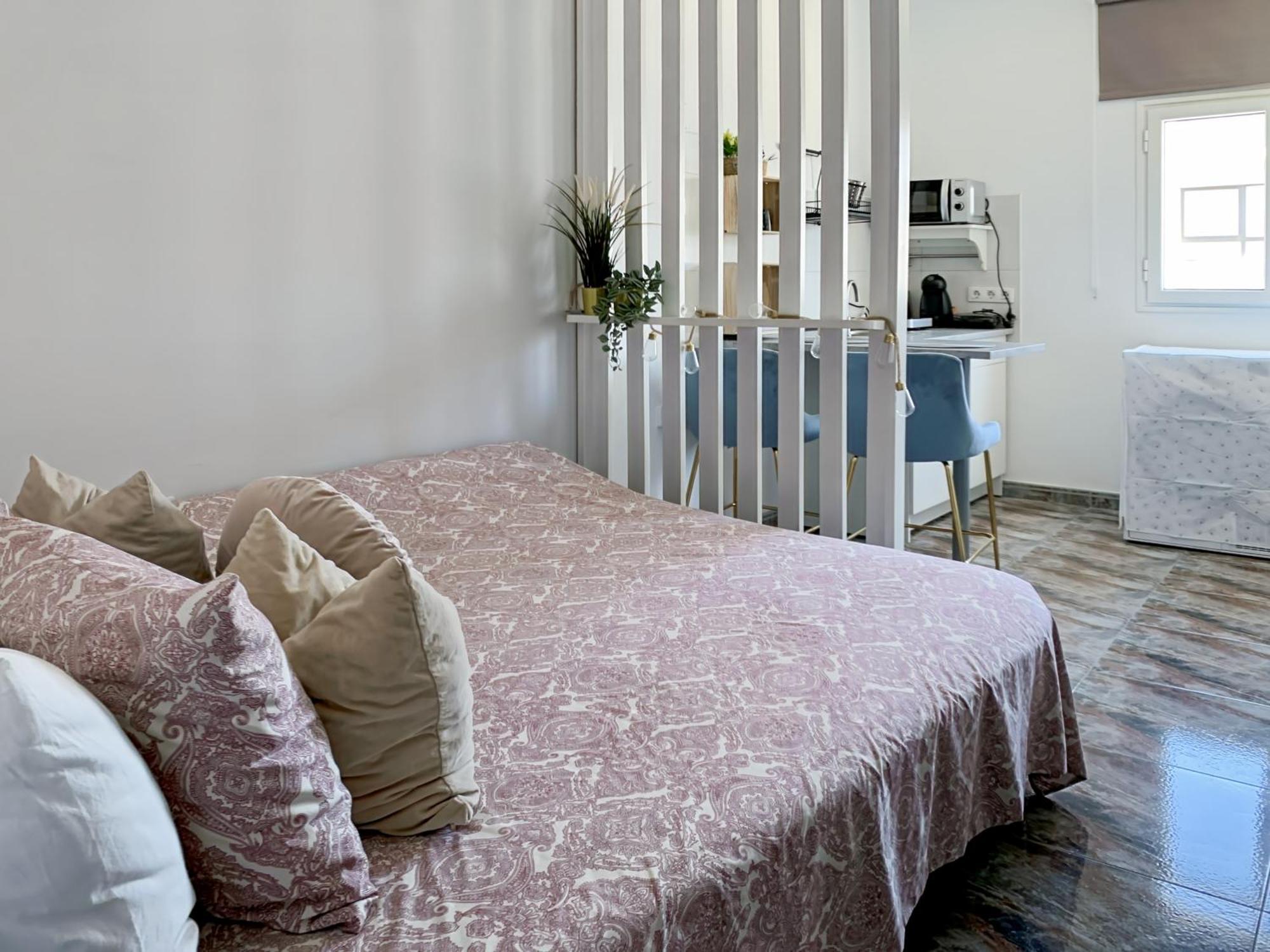 Holiday home Privadas Cerca De La Playa Y Aeropuerto En Casa Compartida Con Otros Huespedes Playa Honda (Lanzarote)